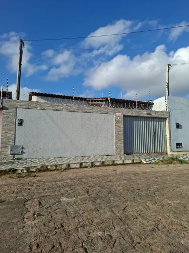 ? CASA À VENDA EM ARAPIRACA | R$ 199 MIL - Opção de compra de chave