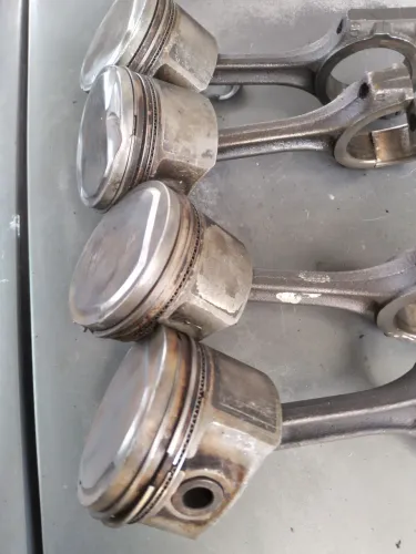 Pistões/bielas CLIO 1.0 16V 