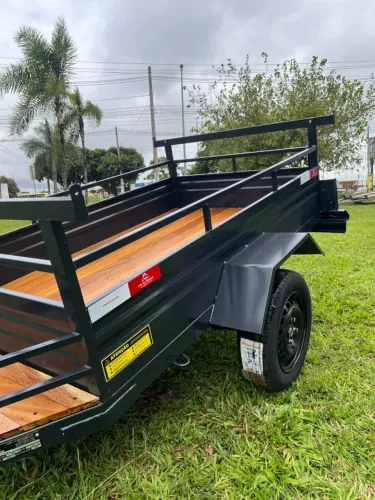 Carretinha nova 2.00 x 1.20 pronta para uso - reboque
