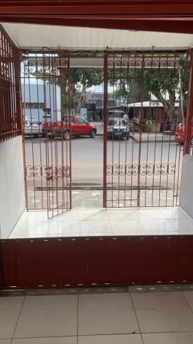 ESPAÇO COMERCIAL