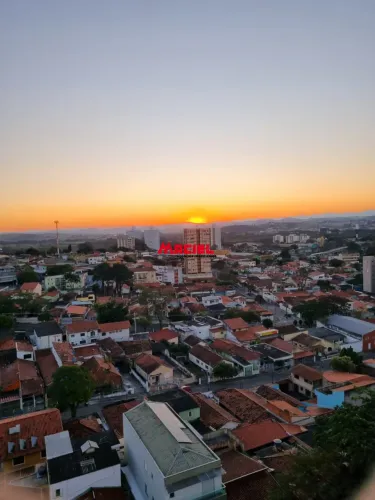 LINDO APTO COM VISTA DEFINITIVA, SOL DA TARDE, VARANDA GOURMET, ELEVADOR