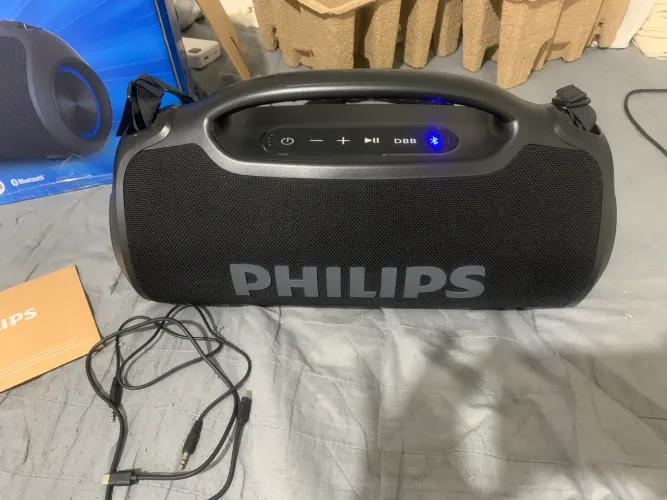 : Caixa de Som Bluetooth Philips Boombox BoomBeat TAX400B 200W RMS - Nova/Seminova