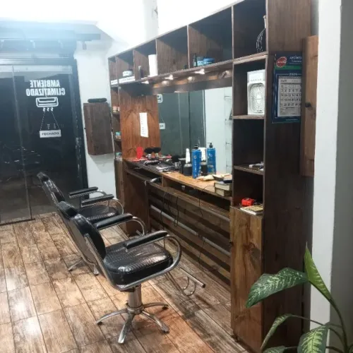 Ponto de barbearia a venda no bairro Jaqueline perto do shopping estação vilarinho