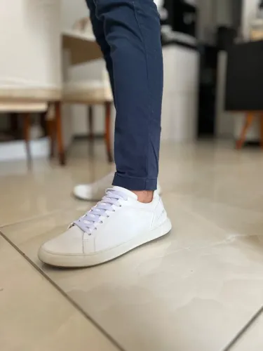 Tênis Calvin Klein Couro Branco Minimalista Casual TAM 41 Usado 