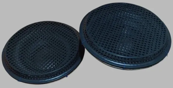 Vendo dois alto falantes um de 15 e outro de 12 da marca oversound.