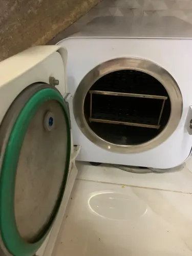 Autoclave 5 lt Biotron