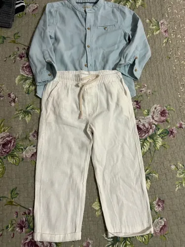 Lote de roupas tem várias marcas vc