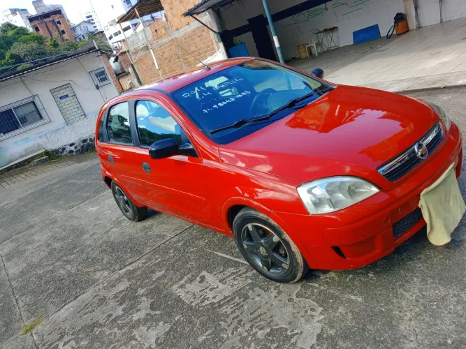 Chevrolet Corsa Hat. Maxx 1.4 8V Econoflex 5P 2011