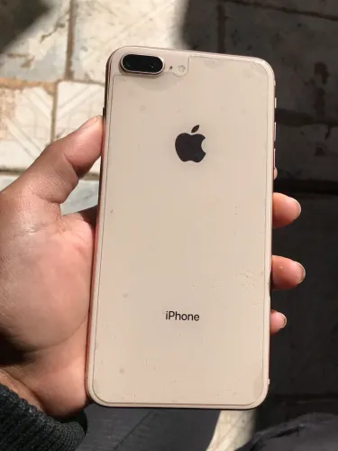 iPhone 8 Plus, tudo funciona, menos chip e wifi - Não entrego