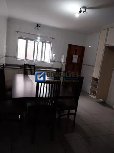 Sobrado 4 Quartos à Venda em Rudge Ramos, São Bernardo do Campo Pronto para Morar