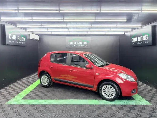 Renault Sandero Privilège Hi-flex 1.6 16V 5P AUT 2013