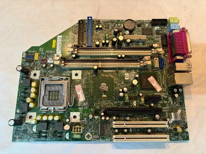 Placa mae HP - PB2390L9VT5KSF - Sucata - Leia 