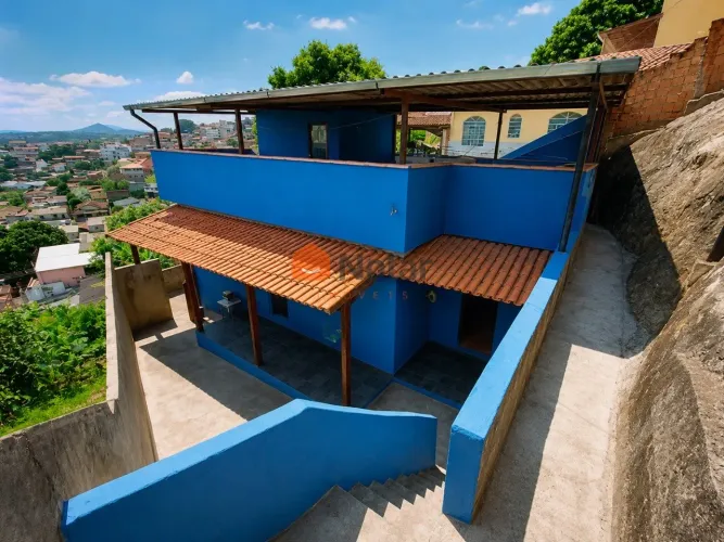 Casa de 2 quartos á venda no bairro São Marcos em Belo Horizonte MG