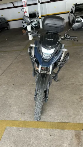 Vendo moto XRE-190 Seminova
