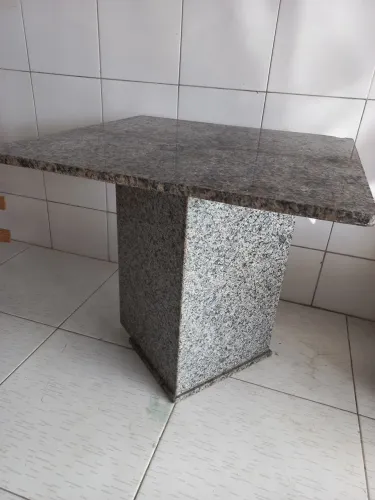 Mesa granito