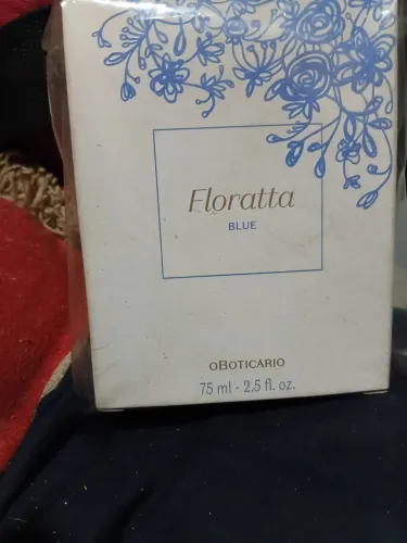 Perfume " floratta blue " o Boticário ".