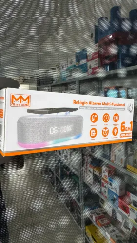 Caixa de som Bluetooth relógio digital despertador carregado sem fio 15W
