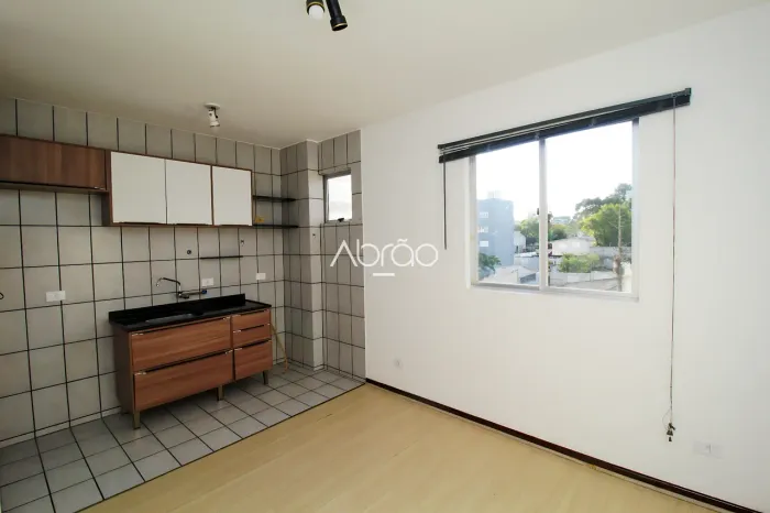 Apartamento Semimobiliado para Locação 27 m² | 1 Suíte e Excelente Localização no Alto da