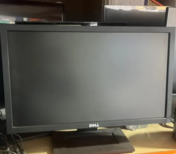 Monitor Dell 17 a 23