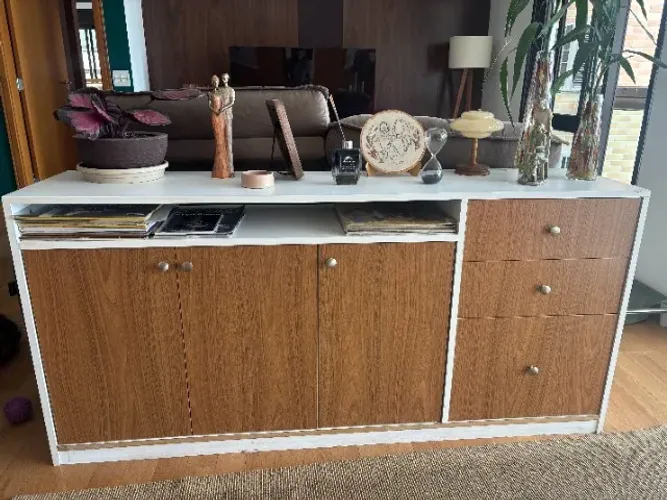 Rack para sala com gavetas feito em marcenaria