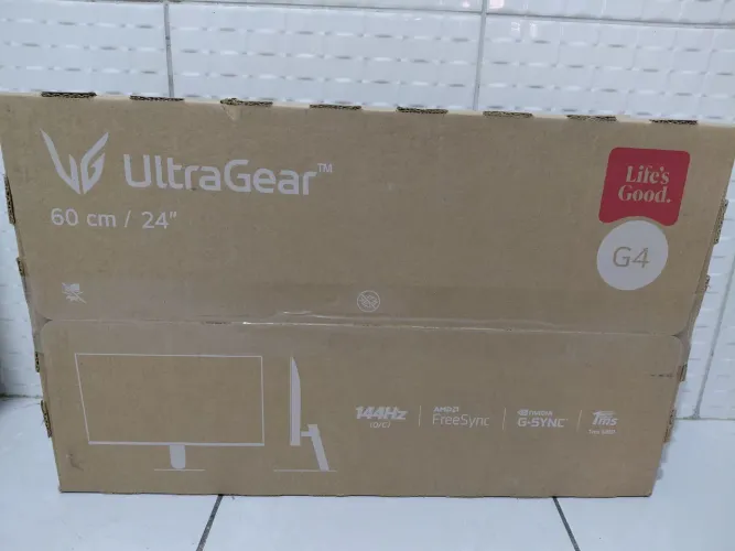 Monitor Gamer LG Ultragear 24" 144hz ips (LACRADO) NF e garantia 