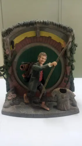 Bilbo da Toybiz Travelling senhor dos aneis