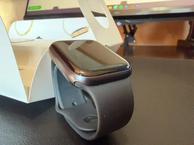 Apple Watch Serie 4 - 44mm- Cinza Espacial