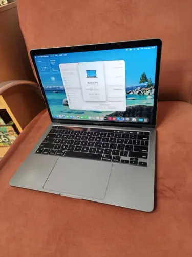 MacBook Pro M1 16gb 256SSD 2020