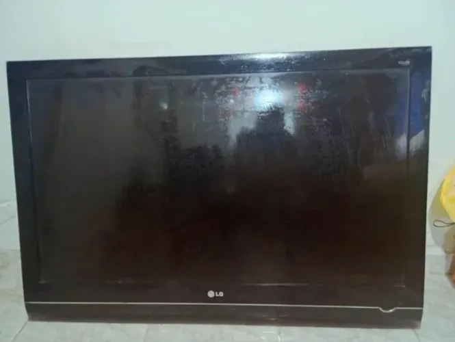 TV Sansung - 42? Conservada. Apenas R$ 480,00 - Pagou levou !...