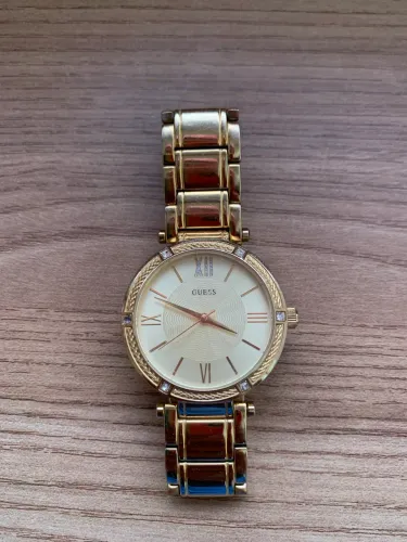 Relógio Guess Original Feminino Dourado - Bateria Nova ?