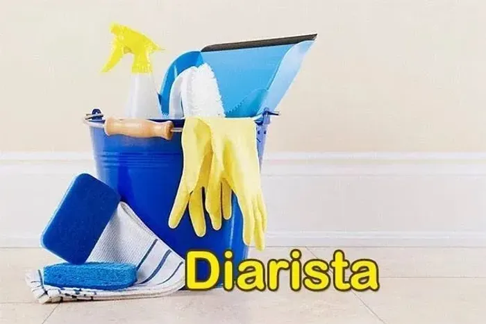 FAXINEIRA 