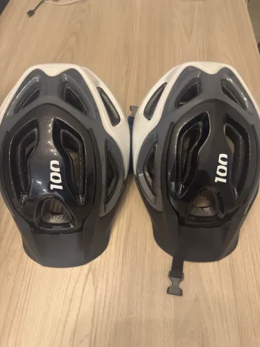 Capacete de Bicicleta Btwin ? Par (2 unidades) ? Ótimo estado