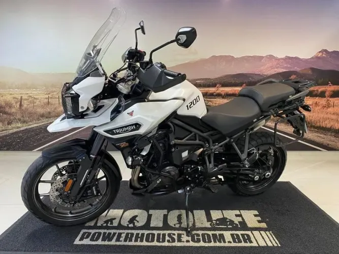 TRIUMPH TIGER 1200 EXPLORER XR 2017