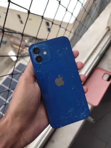 iPhone 12 