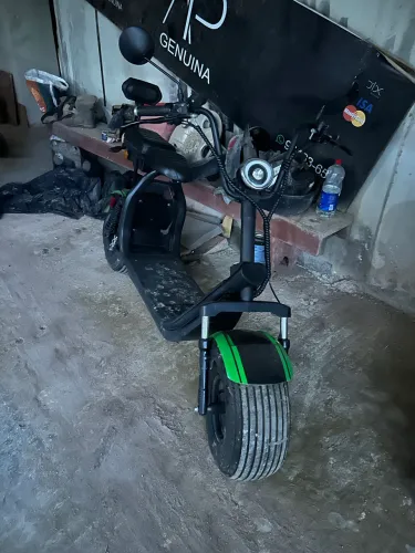 Quero vender, bateria está ruim motivo da venda e do valor baixo 