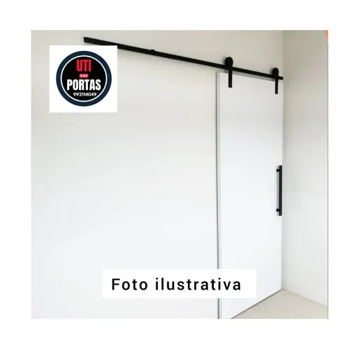 Porta de Correr MDF Instalada.