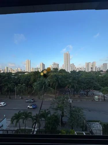 FLAT NA BEIRA RIO
