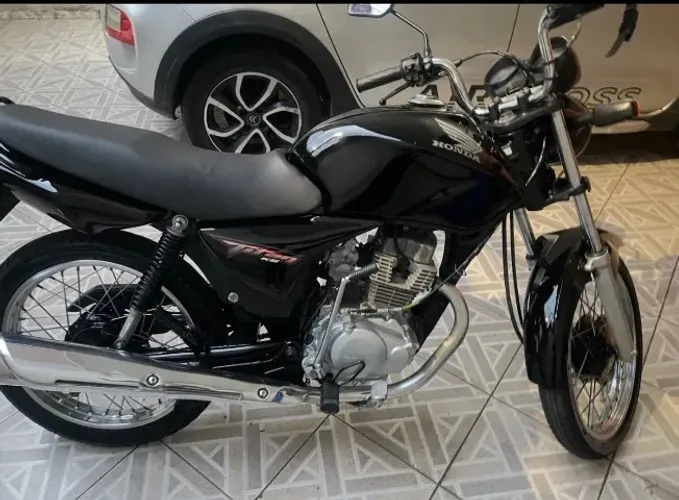 Vendo Moto titan 150