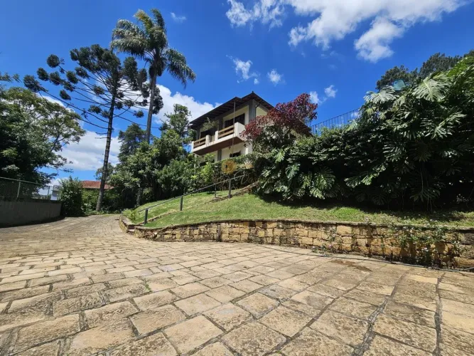 Casa em Condomínio para Venda em Teresópolis, Cruzeiro, 6 dormitórios, 1 suíte, 3 banheiro