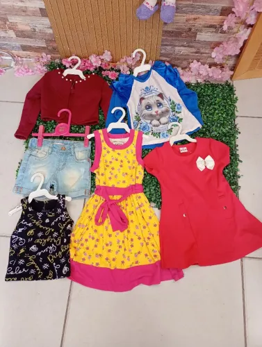 Lote de menina 1/2 em perfeita condições