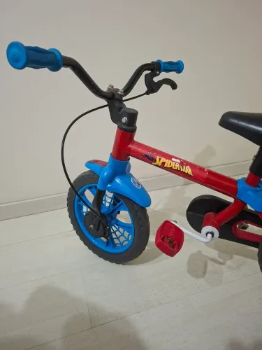 Bicicleta homem aranha aro 12