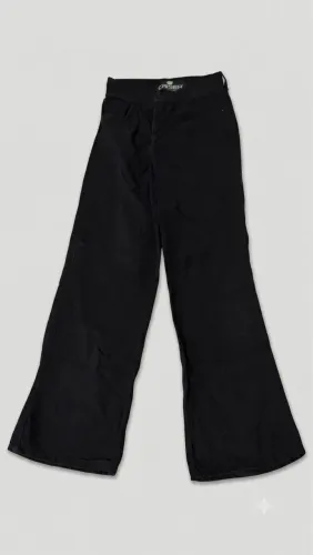 Calça Jeans 100% Algodão preta - reta clássica TAM 36