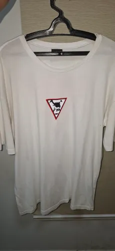 camiseta oakley skull branca gg