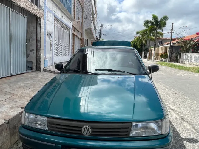 Volkswagen Logus 1.6 / CLI / CL/ GL (álcool) 1996