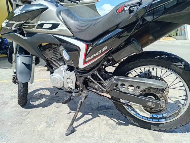 Bros 160 ANO 2020