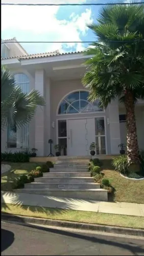 Casa vendo 4 suites condomínio em Sorocaba