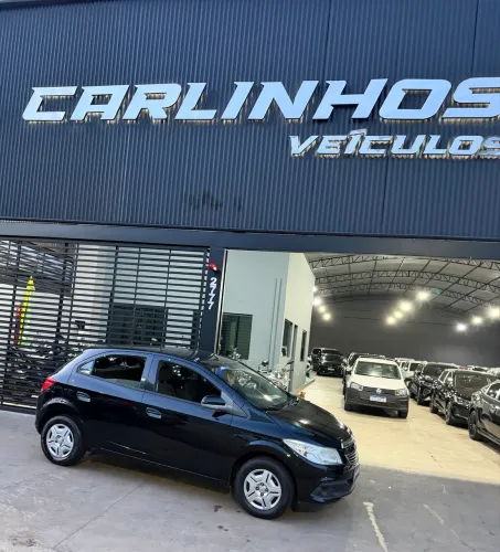Chevrolet Onix Hatch LT 1.0 8V Flex Power Mec. 4P 2013