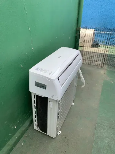 Ar Condicionado retirada de peças