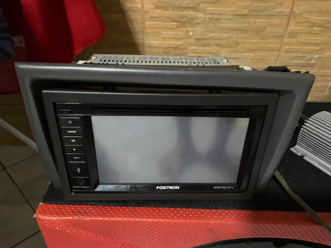 Caixa trio com dvd e módulo funcionando perfeitamente 