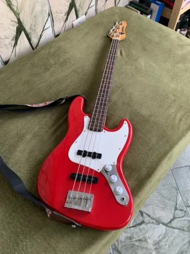 Baixo Washburn 94 - Americano
